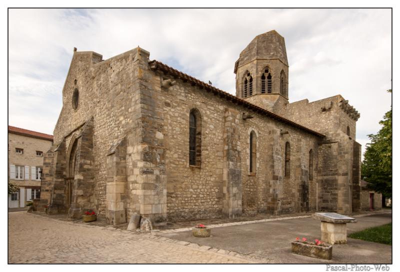 #Pascal-Photo-Web #Charroux #Paysage #Allier #France #campagne #Puy-de-D�me #patrimoine #touristique #village