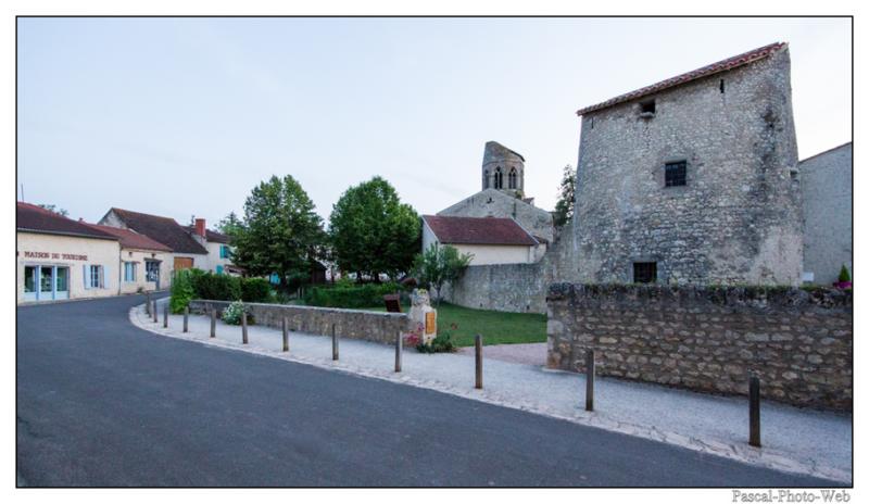 #Pascal-Photo-Web #Charroux #Paysage #Allier #France #campagne #Puy-de-D�me #patrimoine #touristique #village