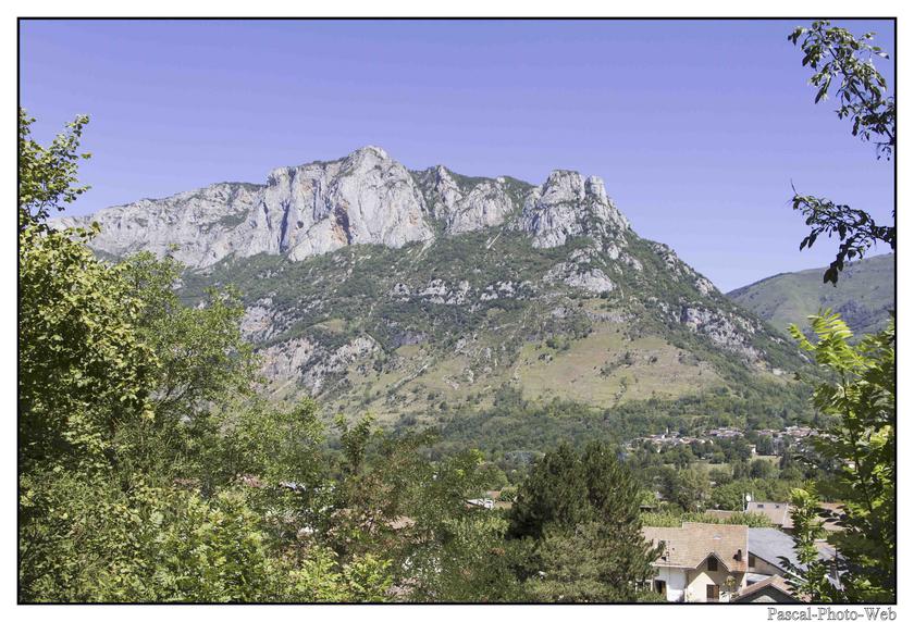 #Pascal-Photo-Web #les-cabannes #Paysage #Ari�ge #France #campagne #Occitanie #patrimoine #touristique #village montagne #sud #ouest