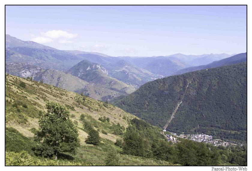 #Pascal-Photo-Web #Aston #Paysage #Ari�ge #France #campagne #Occitanie #patrimoine #touristique #village montagne #sud #ouest