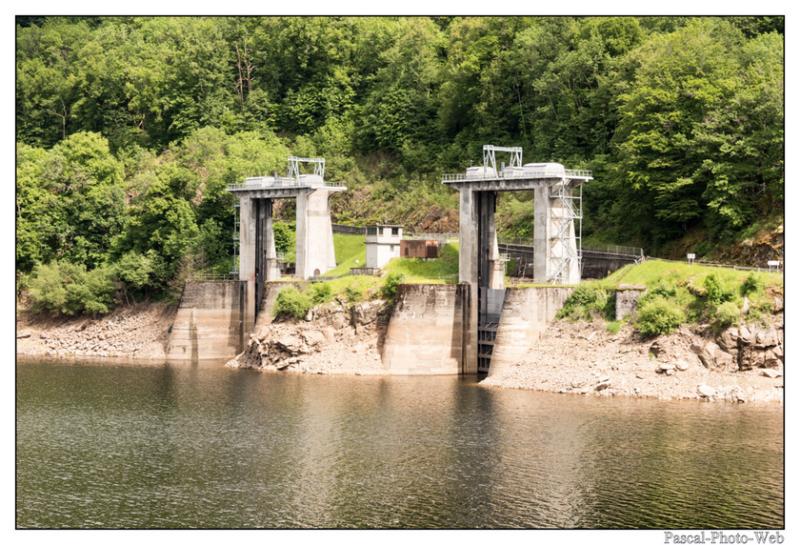 #Pascal-Photo-Web #Sarrans #Paysage #Aveyron #France #campagne #patrimoine #touristique #Barrage #Occitanie