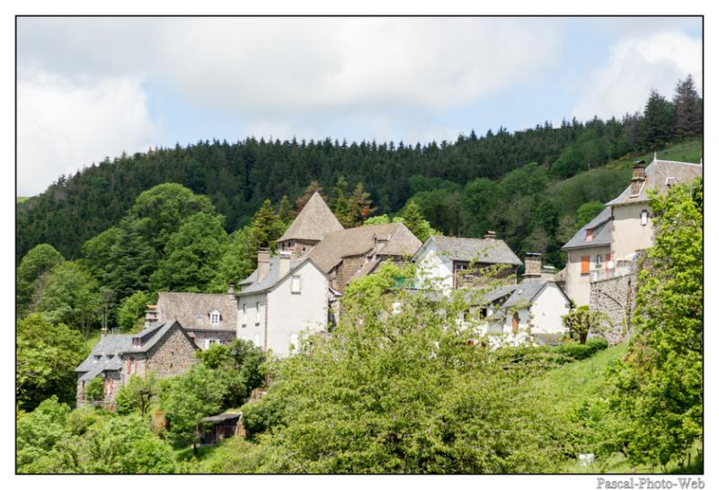 #Pascal-Photo-Web #Ville #medieval #Anjony-Tourneville #Paysage #Cantal #France #auvergne #patrimoine #touristique #15