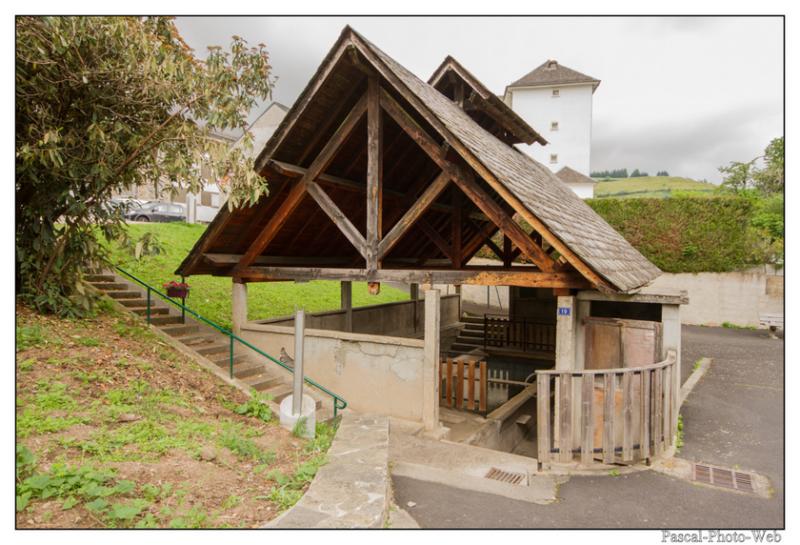 #Pascal-Photo-Web #Village #medieval #Chaude-Aigues #Paysage #Cantal #France #auvergne #patrimoine #touristique #15