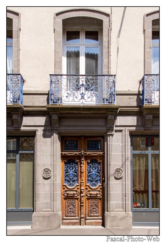 #Pascal-Photo-Web #Village #medieval #Saint-Flour #Paysage #Cantal #France #auvergne #patrimoine #touristique #15