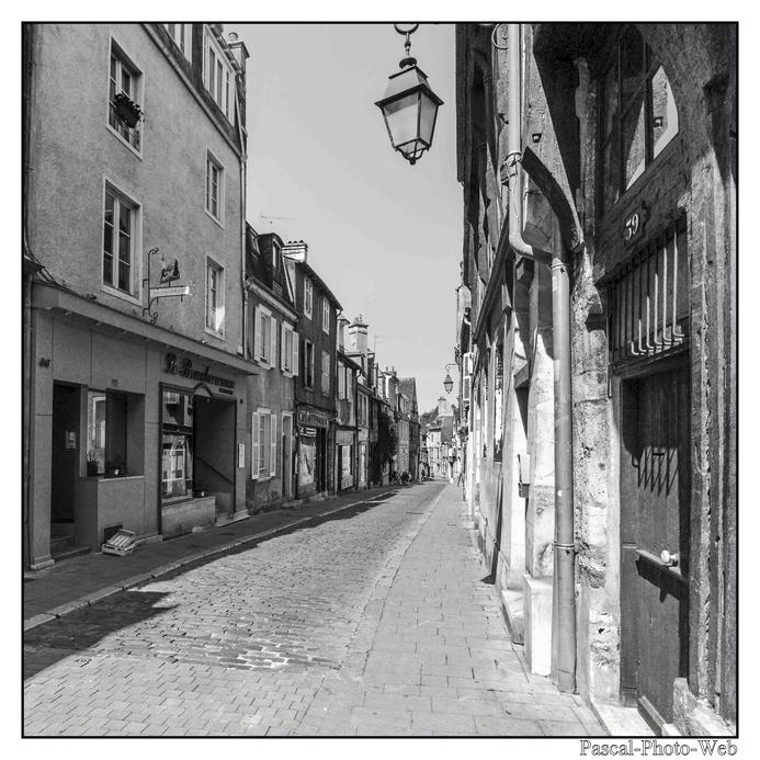 #Pascal-Photo-Web #Ville #medieval #Bourges #Paysage #cher #France #patrimoine #touristique #centre-val-de-loire #18