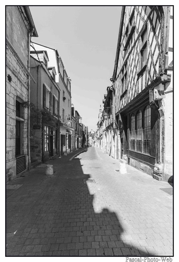 #Pascal-Photo-Web #Ville #medieval #Bourges #Paysage #cher #France #patrimoine #touristique #centre-val-de-loire #18