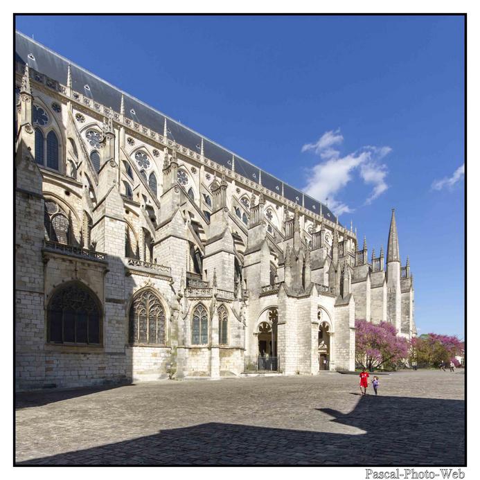 #Pascal-Photo-Web #Ville #medieval #Bourges #Paysage #cher #France #patrimoine #touristique #centre-val-de-loire #18
