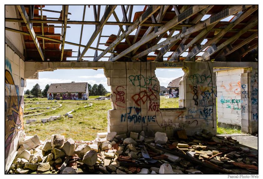 #Pascal-Photo-Web #Pirou #Paysage #Manche #France #Litoral #Baln�aire #plage #Normandie #sable #dune #touristique #mer #village #fant�me#graffiti