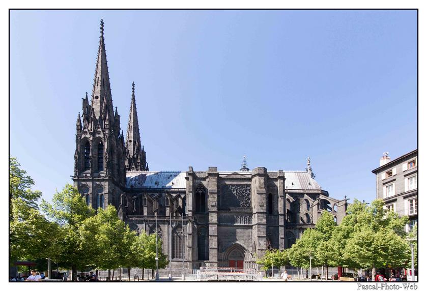 #Pascal-Photo-Web #Village #medieval #Clermont-Ferand #Paysage #Puy-de-D�me #France #auvergne #patrimoine #touristique