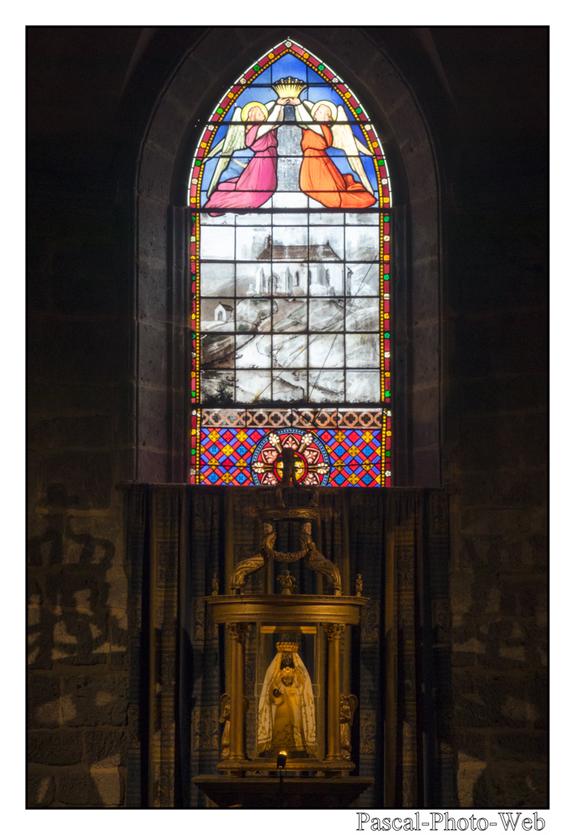 #Pascal-Photo-Web #Village #medieval #Besse-et-Saint-Anastaise #Paysage #Puy-de-D�me #France #auvergne #patrimoine #touristique