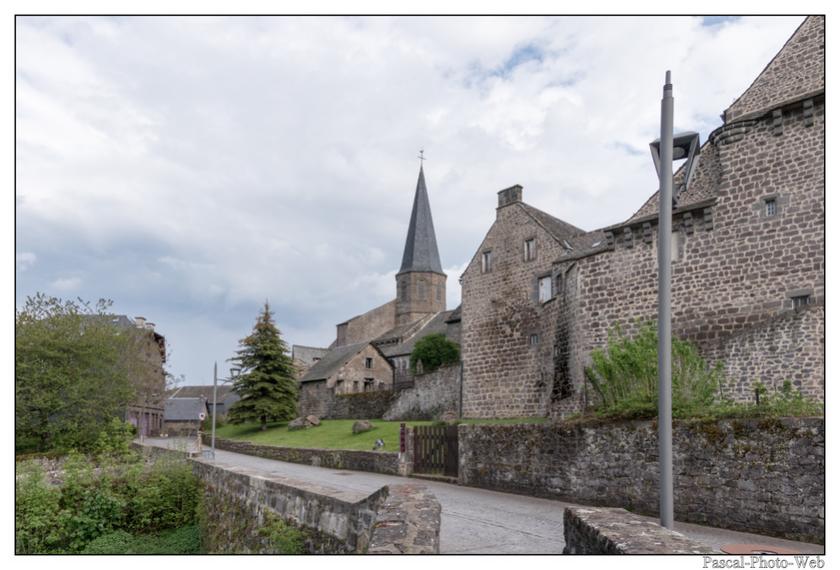 #Pascal-Photo-Web #Village #medieval #Besse-et-Saint-Anastaise #Paysage #63 #Puy-de-D�me #France #auvergne #patrimoine #touristique