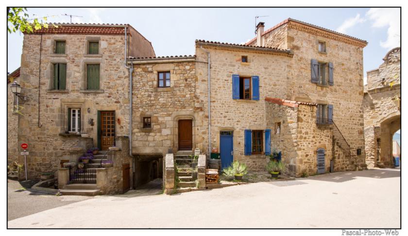 #Pascal-Photo-Web #Ville #Montpeyroux #Paysage #Puy-de-D�me #France #auvergne #patrimoine #touristique