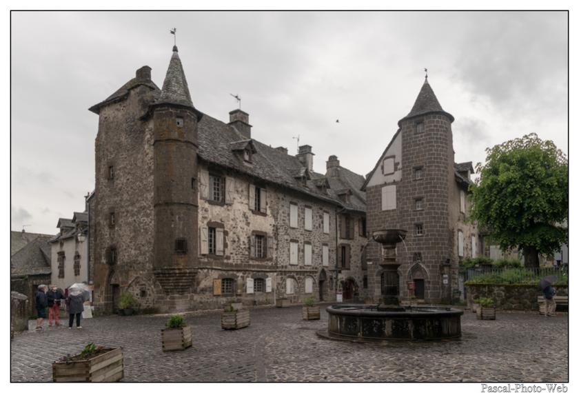 #Pascal-Photo-Web #Ville #Salers #Paysage #Puy-de-D�me #France #auvergne #patrimoine #touristique #medieval