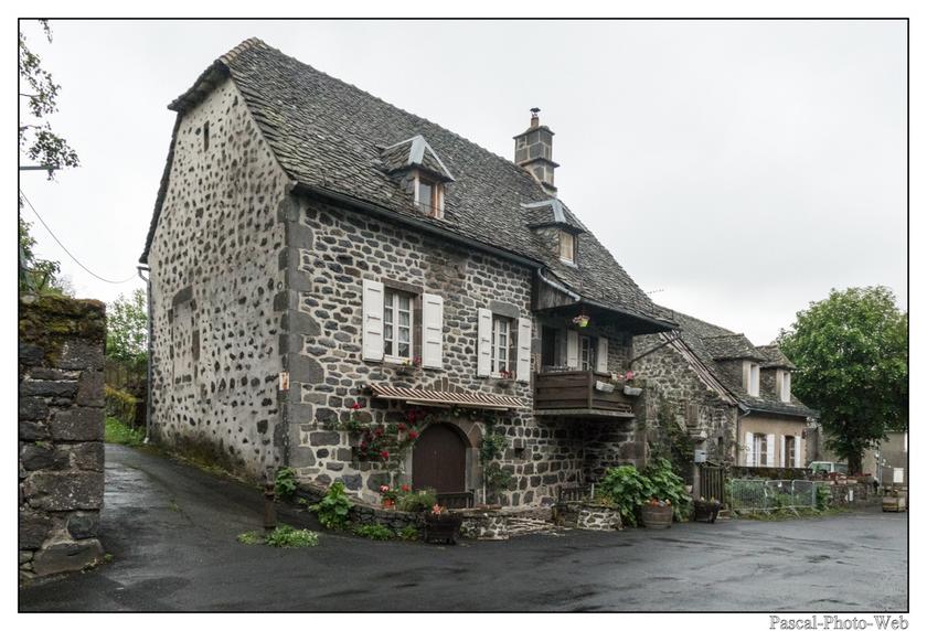 #Pascal-Photo-Web #Ville #Salers #Paysage #Puy-de-D�me #France #auvergne #patrimoine #touristique #medieval