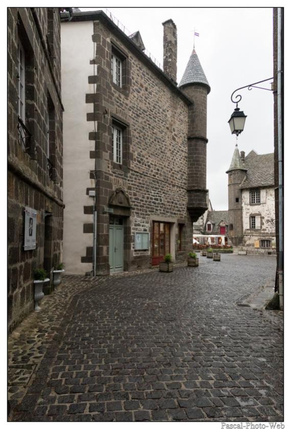 #Pascal-Photo-Web #Ville #Salers #Paysage #Puy-de-D�me #France #auvergne #patrimoine #touristique #medieval
