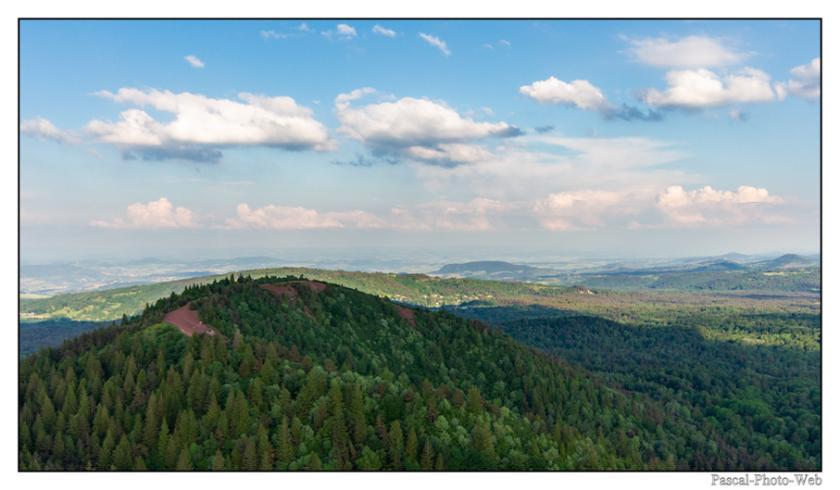 #Pascal-Photo-Web #Ville #Paysage #Puy-de-D�me #France #auvergne #patrimoine #touristique #medieval #montgolfiere