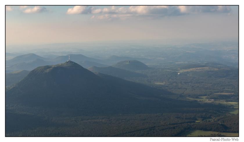 #Pascal-Photo-Web #Ville #Paysage #Puy-de-D�me #France #auvergne #patrimoine #touristique #medieval #montgolfiere