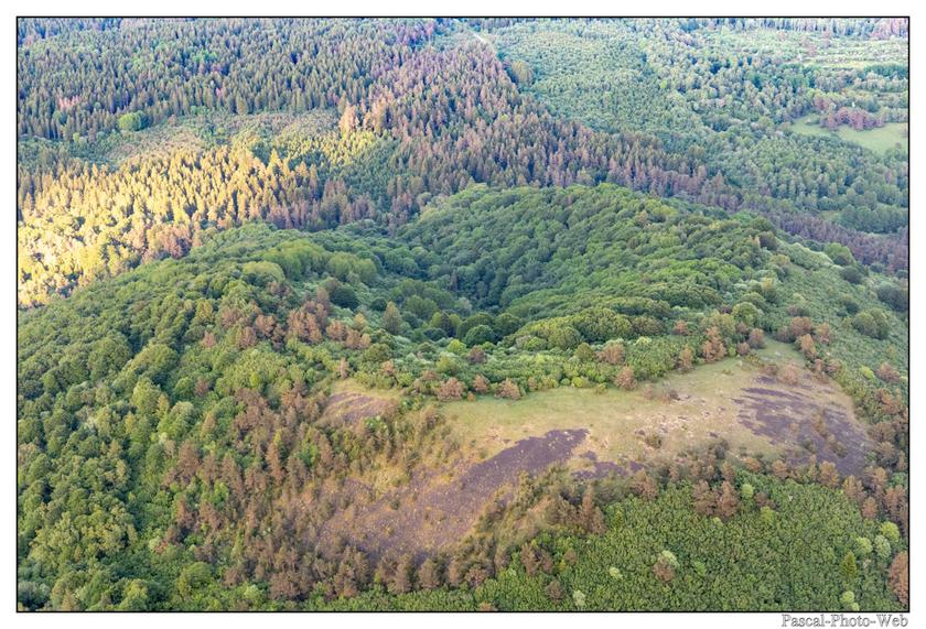 #Pascal-Photo-Web #Ville #Paysage #Puy-de-D�me #France #auvergne #patrimoine #touristique #medieval #montgolfiere