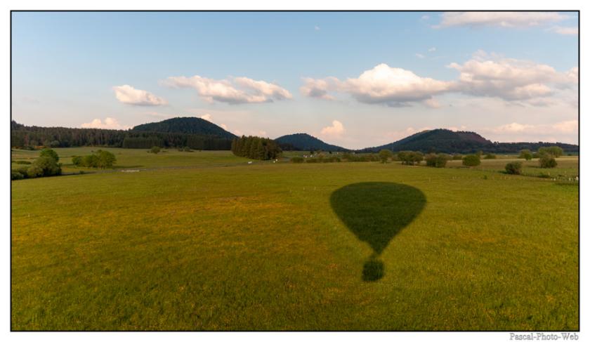 #Pascal-Photo-Web #Ville #Paysage #Puy-de-D�me #France #auvergne #patrimoine #touristique #medieval #montgolfiere