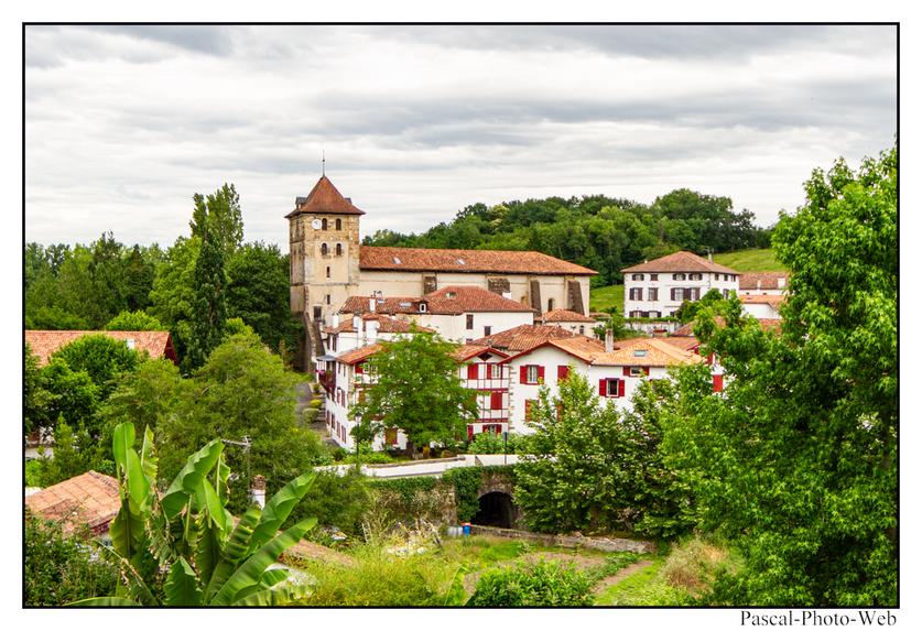 #espelette #pascal-photo-web #pyr�n�es-atlantique #pyr�n�es #64 #france #sud #ouest #photo #montagne #paysage #piment