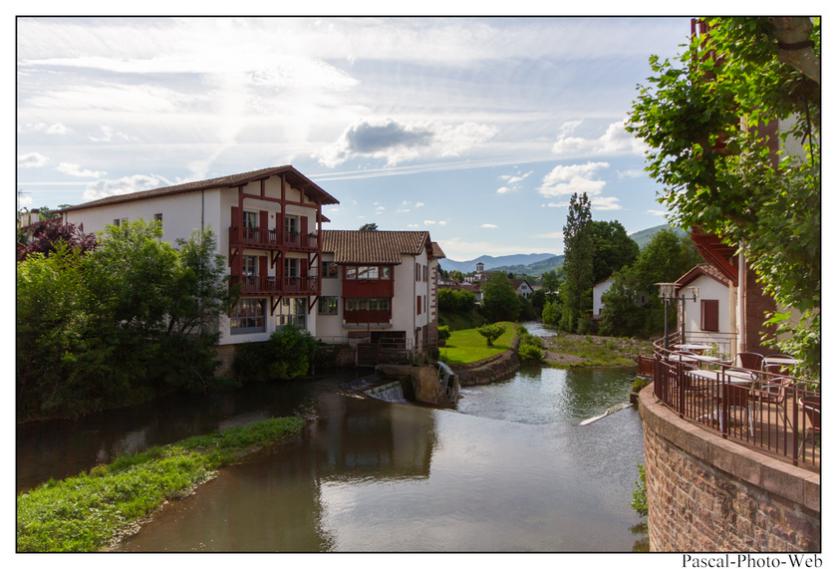 #pascal-photo-web #pyr�n�es-atlantique #pyr�n�es #64 #france #sud #ouest #photo #montagne #paysage #piment #saint-jean-pied-de-port