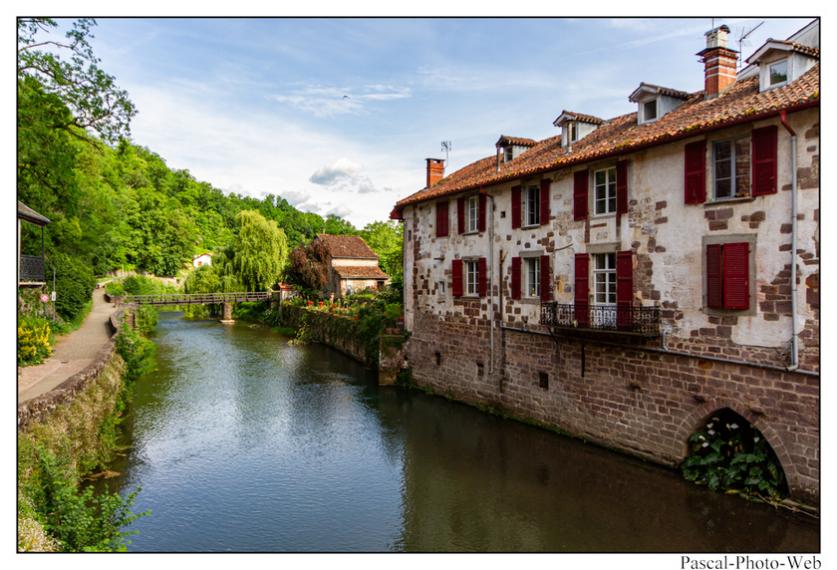 #pascal-photo-web #pyr�n�es-atlantique #pyr�n�es #64 #france #sud #ouest #photo #montagne #paysage #piment #saint-jean-pied-de-port