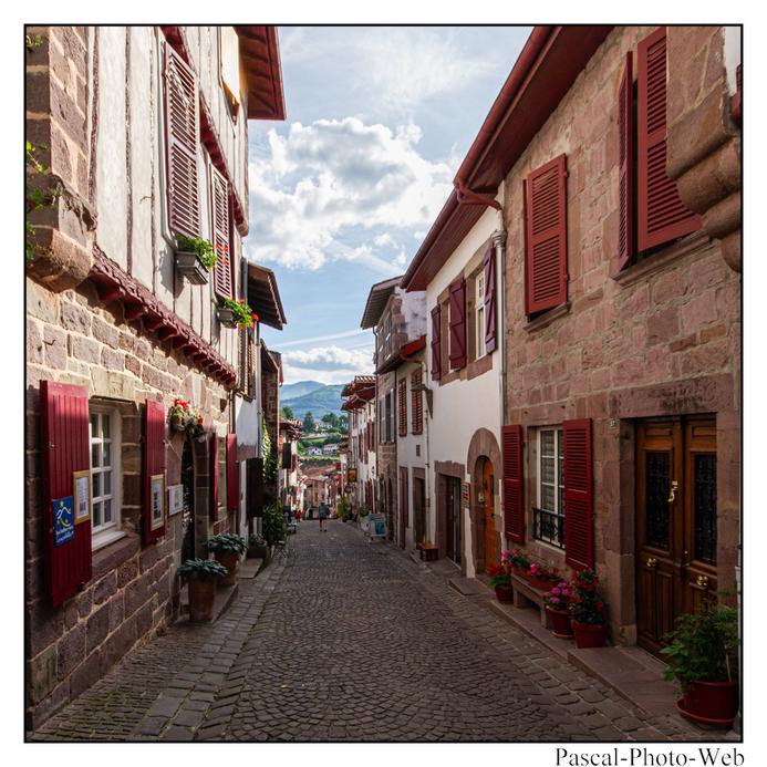#pascal-photo-web #pyr�n�es-atlantique #pyr�n�es #64 #france #sud #ouest #photo #montagne #paysage #piment #saint-jean-pied-de-port