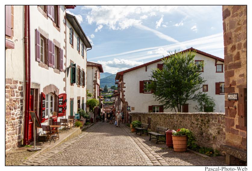 #pascal-photo-web #pyr�n�es-atlantique #pyr�n�es #64 #france #sud #ouest #photo #montagne #paysage #piment #saint-jean-pied-de-port