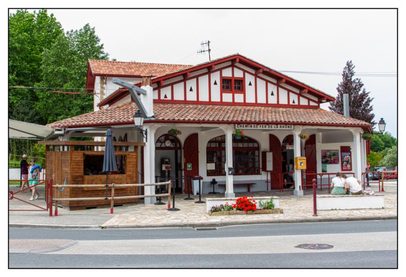 #pascal-photo-web #pyr�n�es-atlantique #pyr�n�es #64 #france #sud #ouest #photo #montagne #paysage #piment #sares #letraindelarhune #rhune