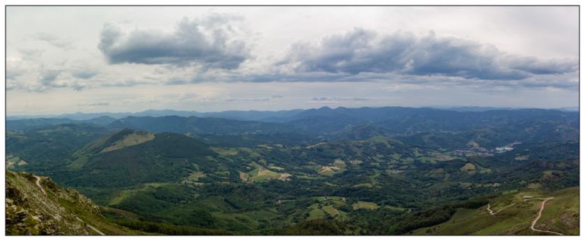 #pascal-photo-web #pyr�n�es-atlantique #pyr�n�es #64 #france #sud #ouest #photo #montagne #paysage #piment #sares #letraindelarhune #rhune