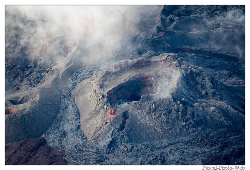 #Pascal-Photo-Web #photo #Lar�union #paysage #france #974 #tourisme #dom-tom #piton #volcan #fournaise #autogire #survol
