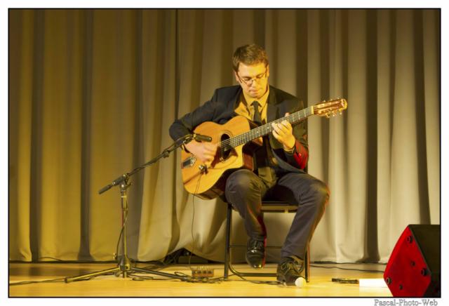 pascal-photo-web-image.jpeg-guitario-concert