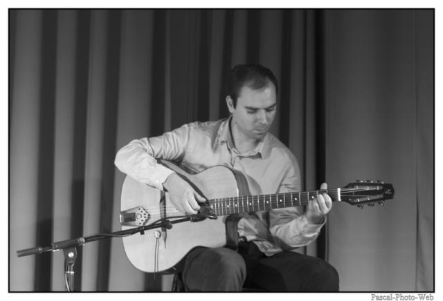 pascal-photo-web-image.jpeg-guitario-concert