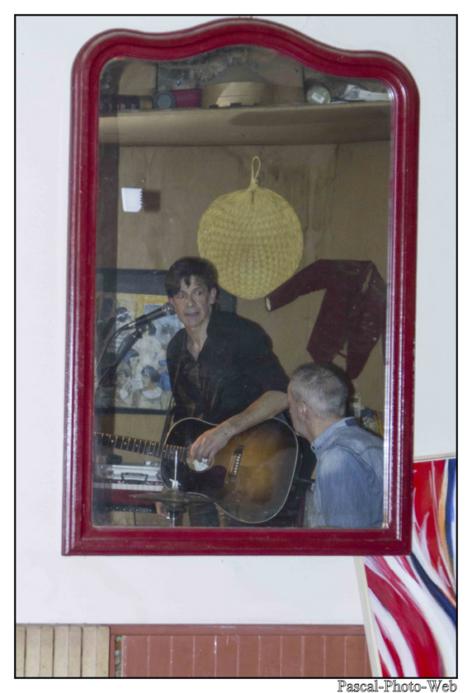 #Pascal-Photo-Web #photograhie #concert #musique #aubistrot #laurent Picot