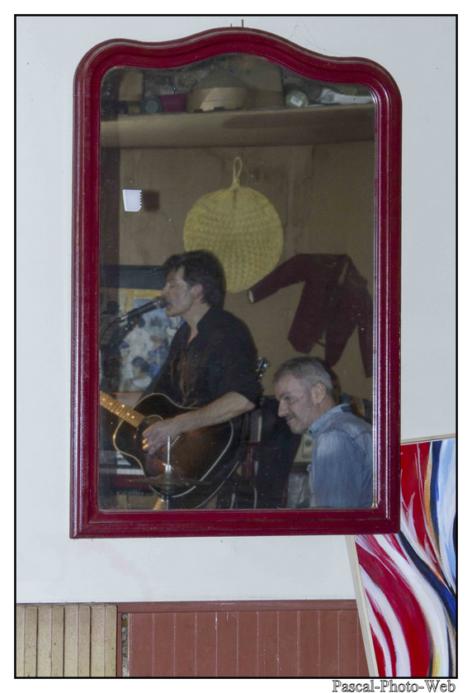 #Pascal-Photo-Web #photograhie #concert #musique #aubistrot #laurent Picot