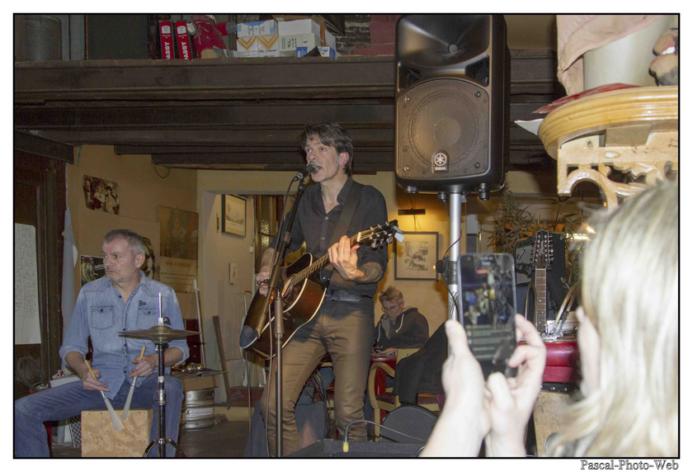 #Pascal-Photo-Web #photograhie #concert #musique #aubistrot #laurent Picot