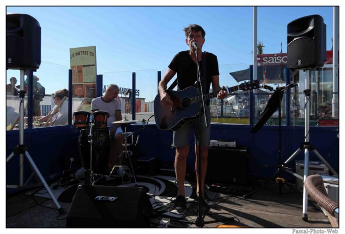 #Pascal-Photo-Web #photograhie #concert #musique #auNutris'co #laurent Picot