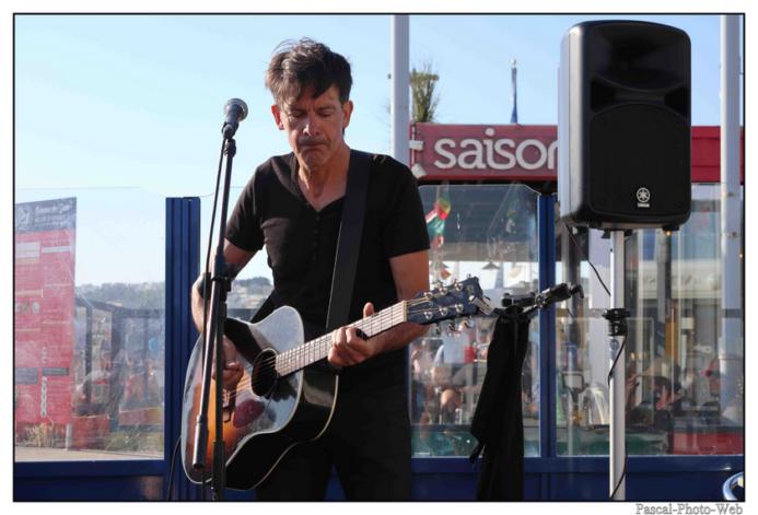 #Pascal-Photo-Web #photograhie #concert #musique #auNutris'co #laurent Picot