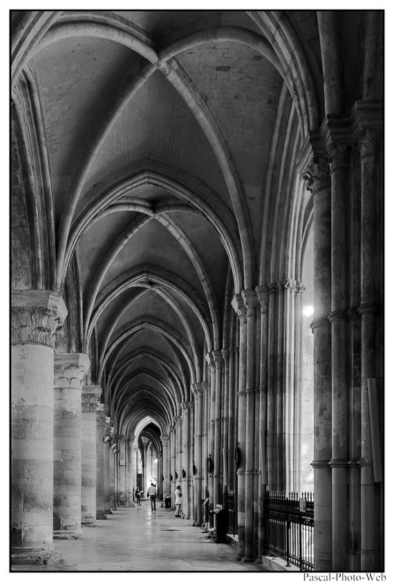  #urbain #lehavre #lisieux #pascal-photo-web #normandie #calvados #14 #france #nord #ouest #patrimoine #religion #cath�drale #vitraux