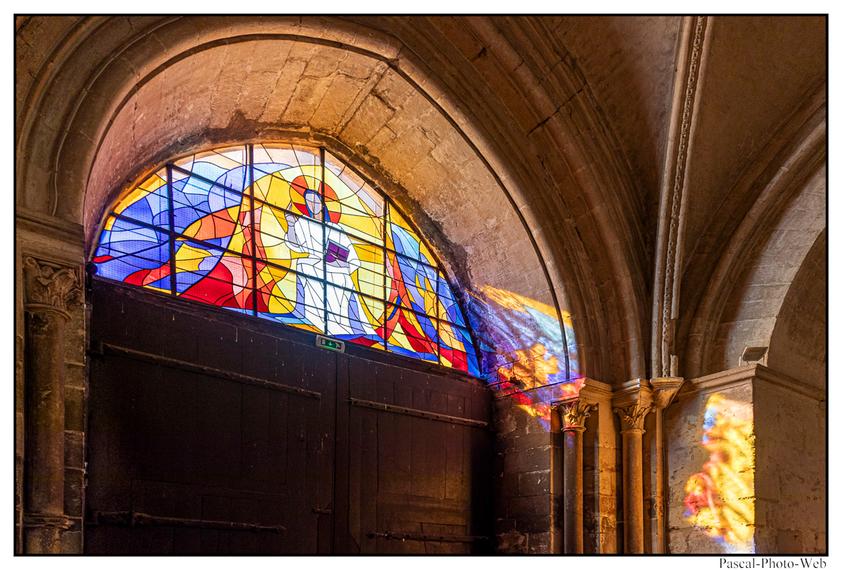  #urbain #lehavre #lisieux #pascal-photo-web #normandie #calvados #14 #france #nord #ouest #patrimoine #religion #cath�drale #vitraux