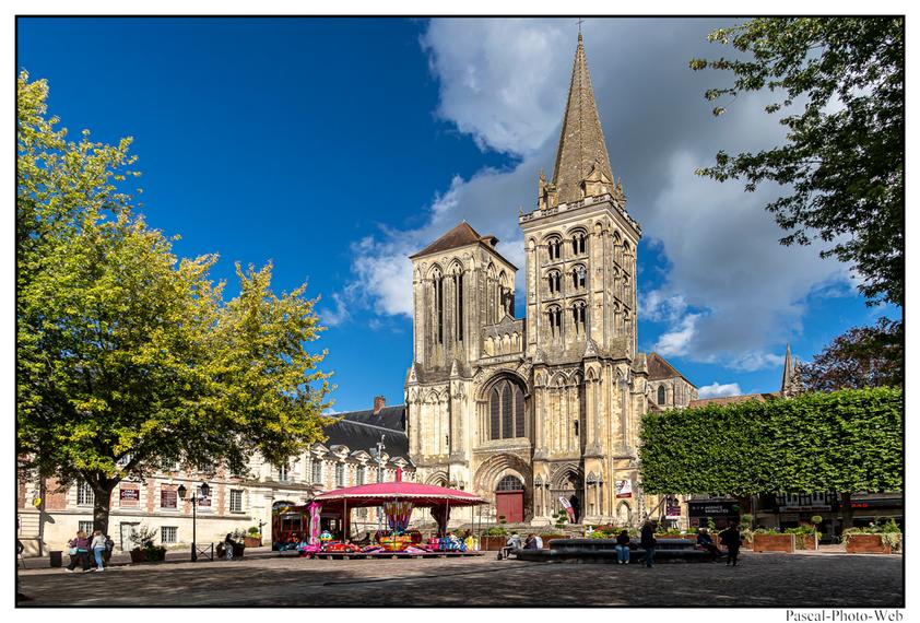 #urbain #lehavre #lisieux #pascal-photo-web #normandie #calvados #14 #france #nord #ouest #patrimoine #religion #cath�drale #vitraux