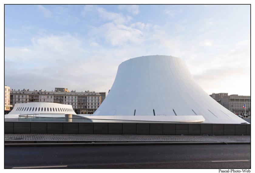 #lehavre #pascalphotoweb #espace #oscarniemeyer #architecture
