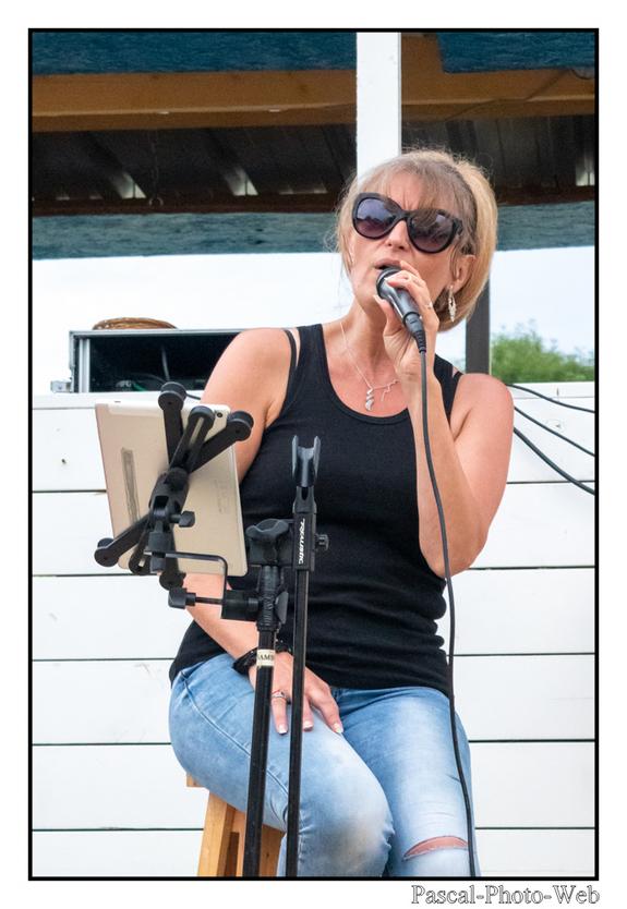 #pascal-photo-web #concert #SeineAcoustic #Lespot #musique #intime #Honfleur #soir�e #photographie