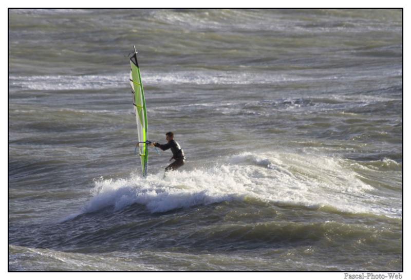 #lehavre #plage #pascal-photo-web #windsurf #plancheavoile #normandie #seine-maritime #76 #france #nord #ouest #sport #patrimoine