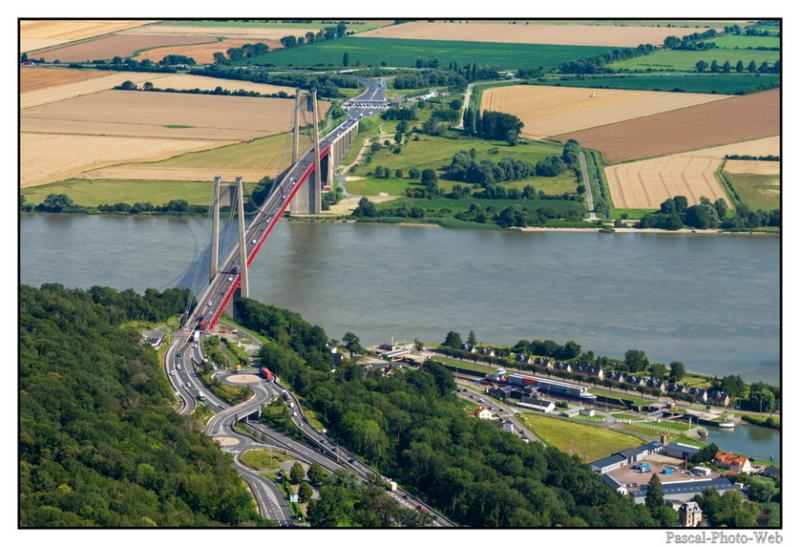 #Pascal-Photo-Web #photo #normandie #seine-maritime #paysage #Tancarville #france #76 #nord #ouest #76430 #vue a�rienne #ecluse #pont