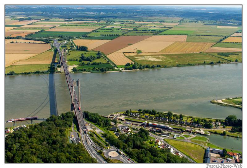 #Pascal-Photo-Web #photo #normandie #seine-maritime #paysage #Tancarville #france #76 #nord #ouest #76430 #vue a�rienne #ecluse #pont